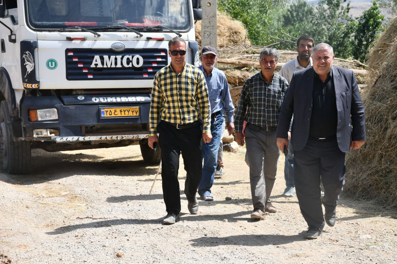 بازدید نادر کاظمی فرماندار شهرستان ماکو از پروژه های عمرانی در دست اجرا در روستای کوسج از توابع بخش مرکزی شهرستان ماکو